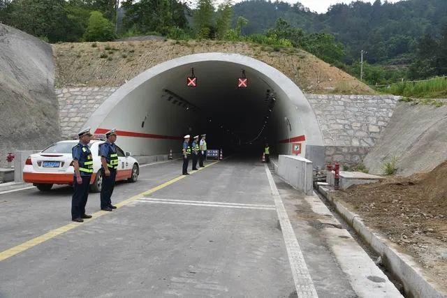 岳西黄沙岭隧道最新,岳西黄沙岭隧道最新消息，岳西黄沙岭隧道最新动态更新，最新消息一览