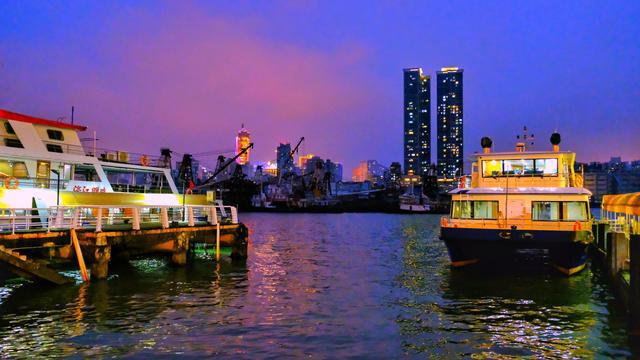 澳门夜景高清正版无水印视频,澳门夜景实拍，澳门夜景高清实拍，璀璨夜景的无水印视频欣赏