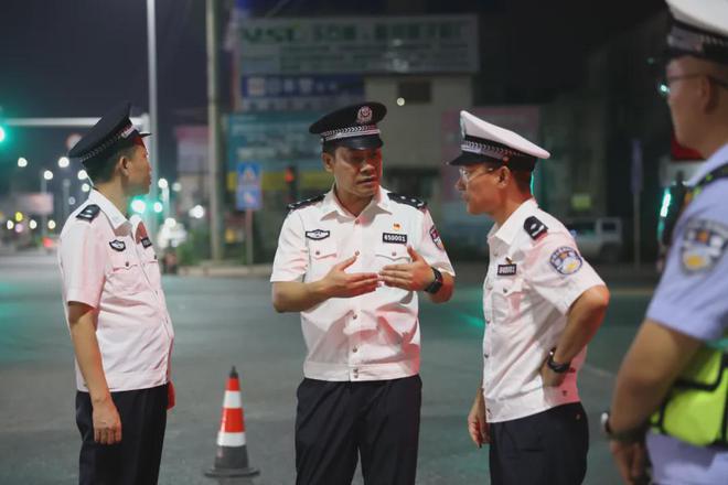 贺州交警处理最新消息,贺州交警处理最新消息查询，贺州交警处理最新动态更新，查询最新消息